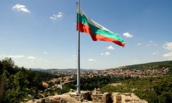 Болгария отменяет все ограничительные меры с 1 мая