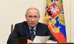Владимир Владимирович Путин подписал закон о неприкосновенности экс-президентов РФ