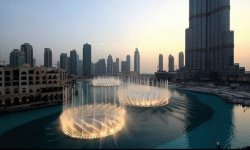 Фонтаны в Дубае красивая музыка поющий фонтан