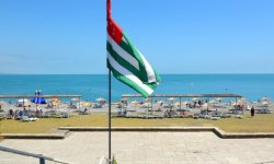 Абхазия упрощает въезд российским путешественникам